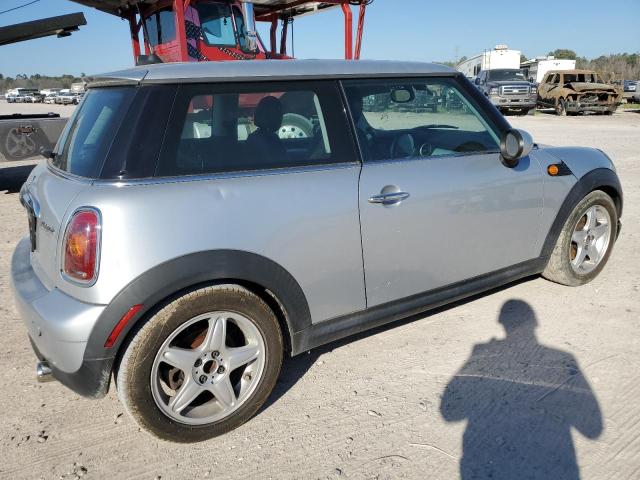 WMWMF33518TT63200 - 2008 MINI COOPER SILVER photo 3