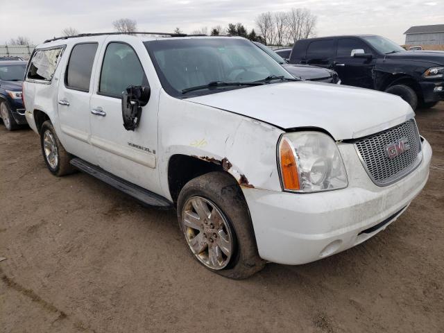 1GKFK16388J193956 - 2008 GMC YUKON XL K1500 WHITE photo 4