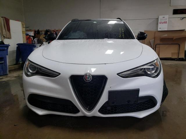 ZASPAKBN9M7D01841 - 2021 ALFA ROMEO STELVIO TI Ақ фото 5