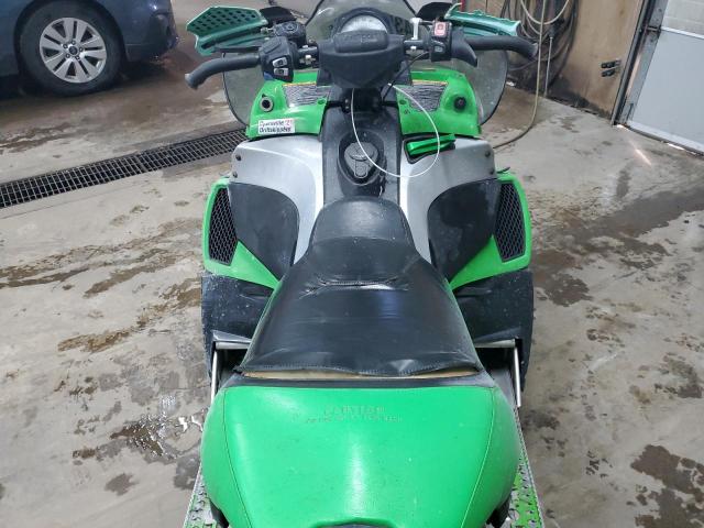 4UF07SNW57T126599 - 2007 ARCTIC CAT ARTIC CAT Grün Foto 5