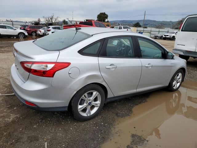 1FADP3F26DL227226 - 2013 FORD FOCUS SE SILVER photo 3