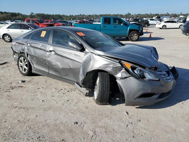 5NPEC4AC1CH473944 - 2012 HYUNDAI SONATA SE GRAY photo 4