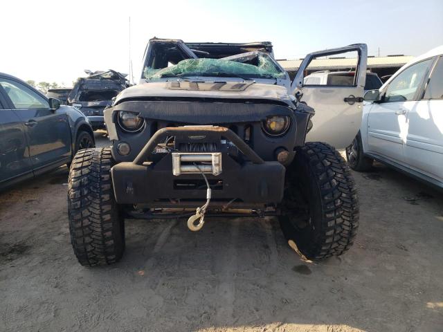 1C4BJWDG0DL602000 - 2013 JEEP WRANGLER U SPORT ვერცხლისფერი ფოტო 5