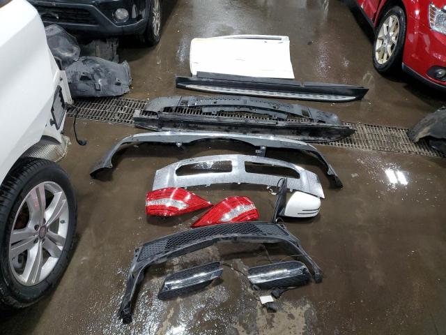 4JGDA5HB0FA592449 - 2015 MERCEDES-BENZ ML 350 4MATIC WHITE photo 12