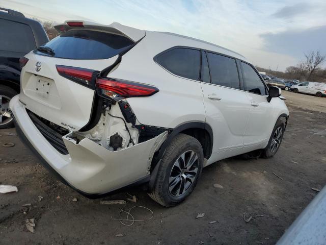 5TDGZRBH0NS242092 - 2022 TOYOTA HIGHLANDER XLE WHITE photo 3