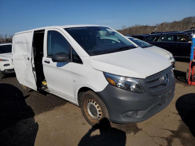 WD3PG2EA6K3607362 - 2019 MERCEDES-BENZ METRIS WHITE photo 4