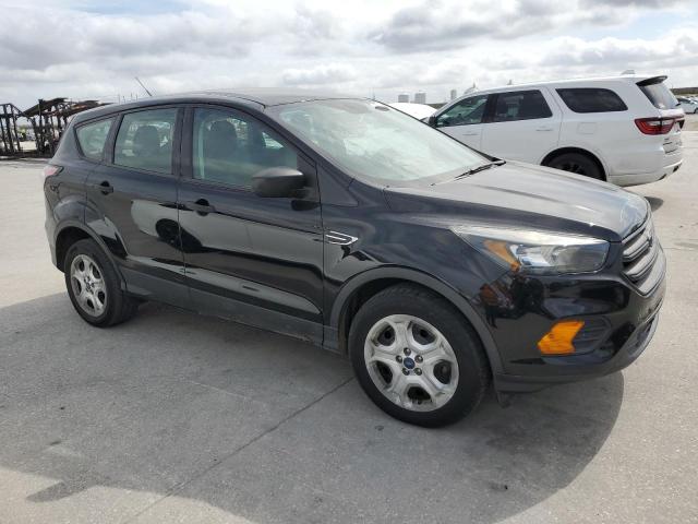 1FMCU0F70JUC73404 - 2018 FORD ESCAPE S BLACK photo 4