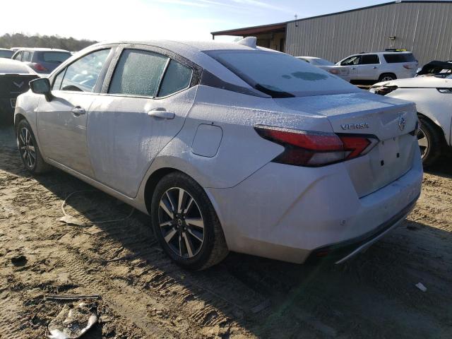 3N1CN8EV3ML848158 - 2021 NISSAN VERSA SV SILVER photo 2