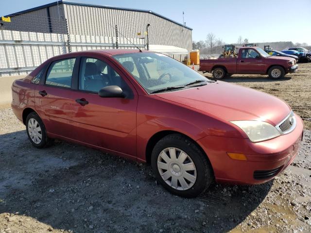 1FAFP34N85W283139 - 2005 FORD FOCUS ZX4 RED photo 4