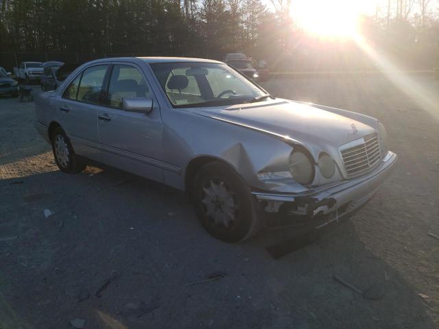 WDBJF82H7XX023179 - 1999 MERCEDES-BENZ E 320 4MATIC UNKNOWN - NOT OK FOR INV. photo 4