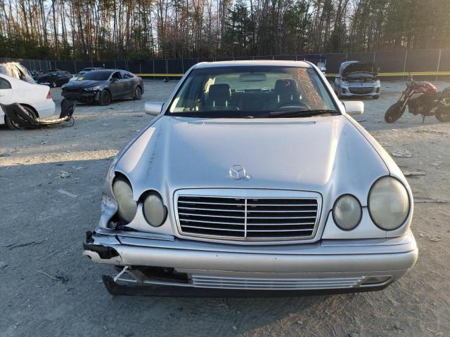 WDBJF82H7XX023179 - 1999 MERCEDES-BENZ E 320 4MATIC UNKNOWN - NOT OK FOR INV. photo 5