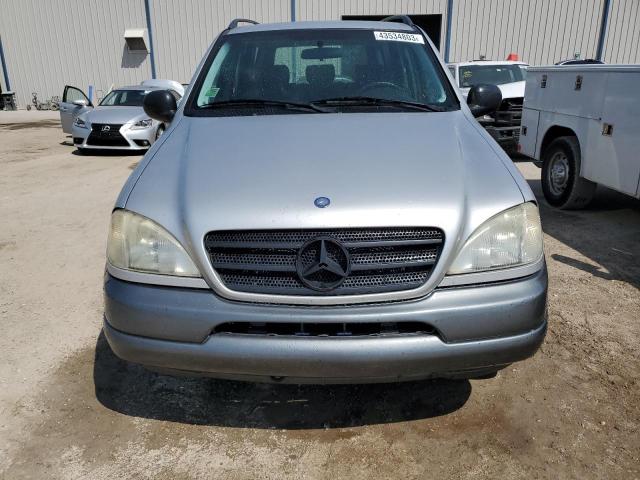 4JGAB54E0XA087481 - 1999 MERCEDES-BENZ ML 320 SILVER photo 5