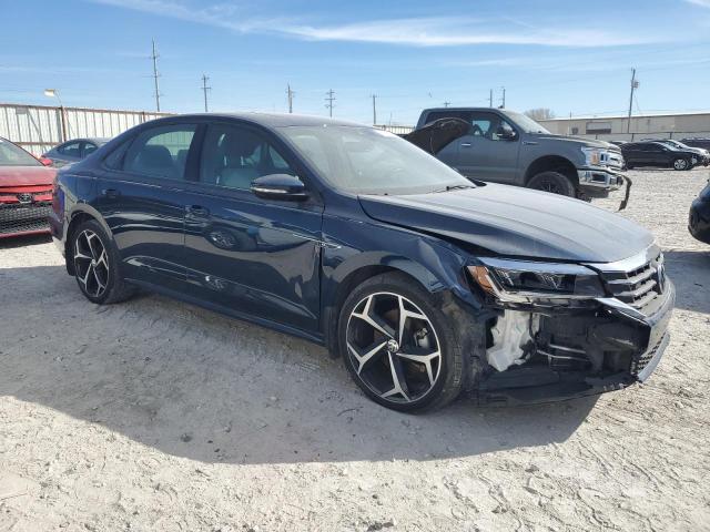 1VWMA7A36MC017564 - 2021 VOLKSWAGEN PASSAT R-LINE Blau Foto 4