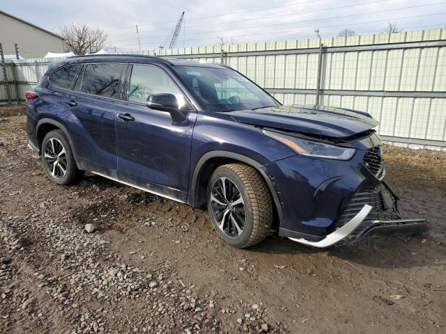 5TDLZRBH4NS173874 - 2022 TOYOTA HIGHLANDER XSE BLUE photo 4