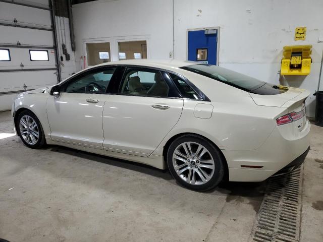 3LN6L2GK3FR613853 - 2015 LINCOLN MKZ BEIGE photo 2