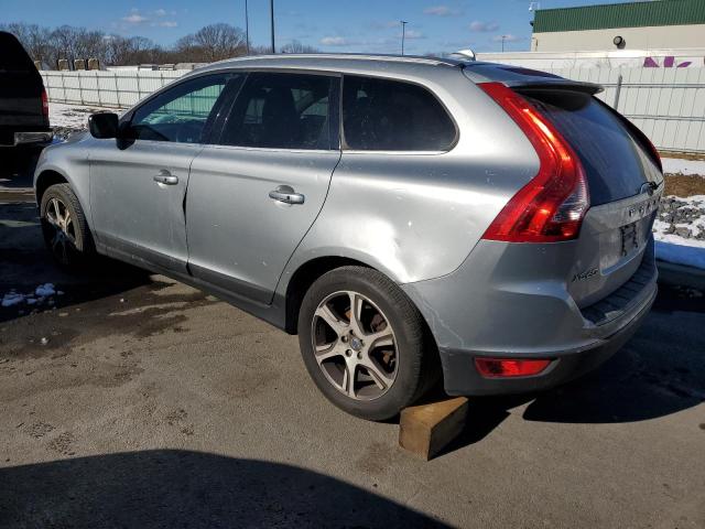 YV4902DZ0D2455109 - 2013 VOLVO XC60 T6 SILVER photo 2