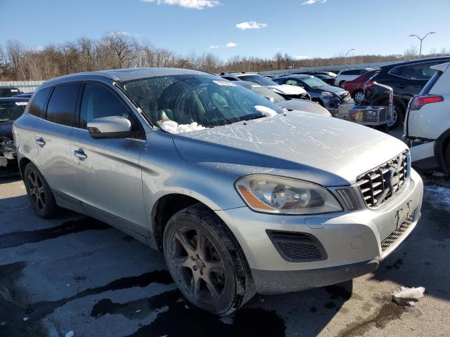 YV4902DZ0D2455109 - 2013 VOLVO XC60 T6 SILVER photo 4