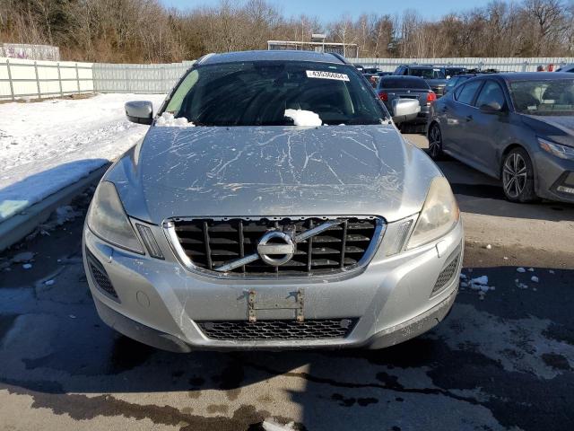 YV4902DZ0D2455109 - 2013 VOLVO XC60 T6 SILVER photo 5