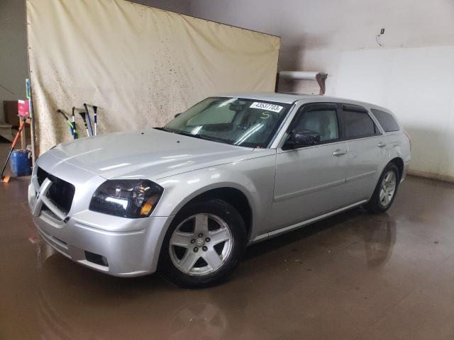 2D4FV48V05H130014 - 2005 DODGE MAGNUM SXT SILVER photo 1