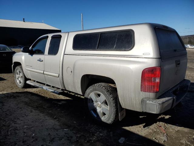 2GCEC29J691119872 - 2009 CHEVROLET SILVERADO C1500 LT SILVER photo 2