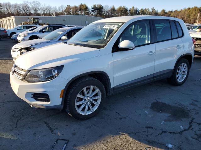 2014 VOLKSWAGEN TIGUAN S, null