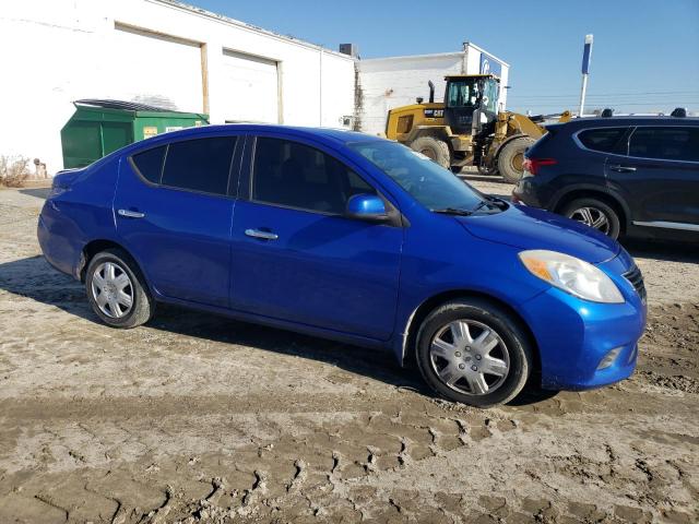 3N1CN7AP9CL908704 - 2012 NISSAN VERSA S BLUE photo 4