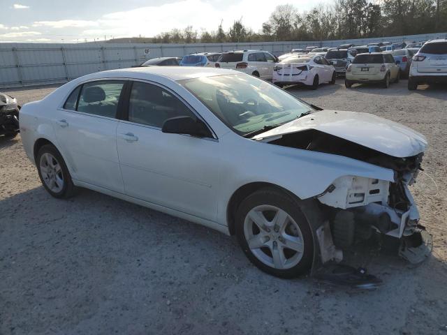 1G1ZA5EU4CF391516 - 2012 CHEVROLET MALIBU LS WHITE photo 4