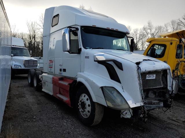 2006 VOLVO VN VNL, 