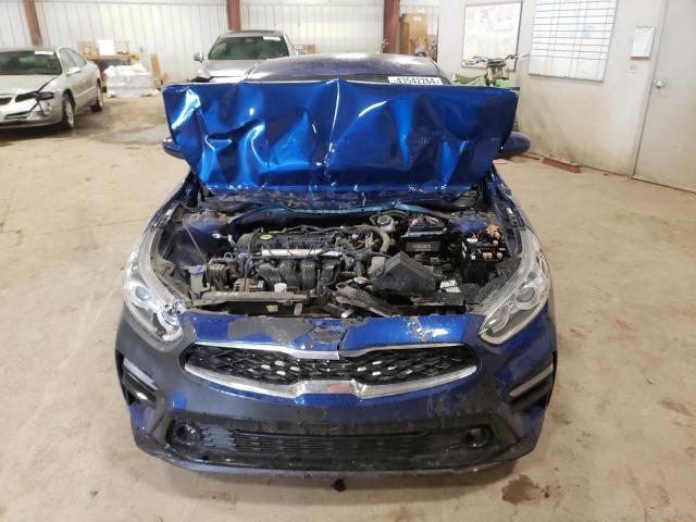 3KPF34AD8KE022316 - 2019 KIA FORTE GT LINE BLUE photo 5