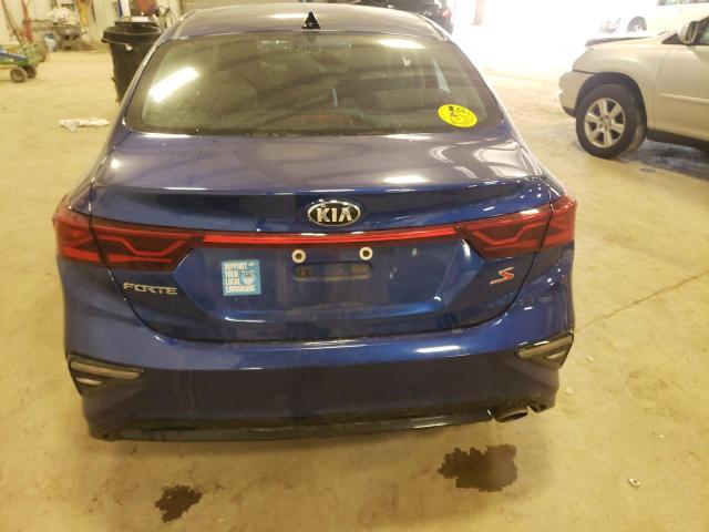 3KPF34AD8KE022316 - 2019 KIA FORTE GT LINE BLUE photo 6