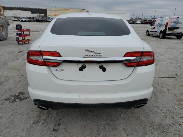 SAJWA0FS7FPU62847 - 2015 JAGUAR XF 2.0T PREMIUM WHITE photo 6