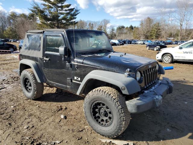 1J4FA241X8L581565 - 2008 JEEP WRANGLER X BLACK photo 4