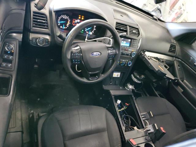 1FM5K8AR5HGD93875 - 2017 FORD EXPLORER POLICE INTERCEPTOR ორფეროვანი ფოტო 8
