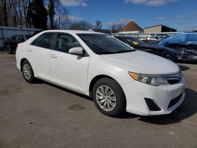 4T1BF1FK6CU508326 - 2012 TOYOTA CAMRY BASE WHITE photo 4