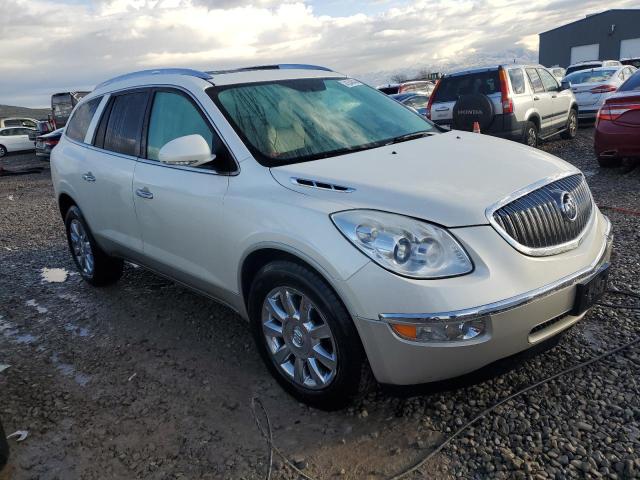 5GAKVCED0BJ257262 - 2011 BUICK ENCLAVE CXL WHITE photo 4