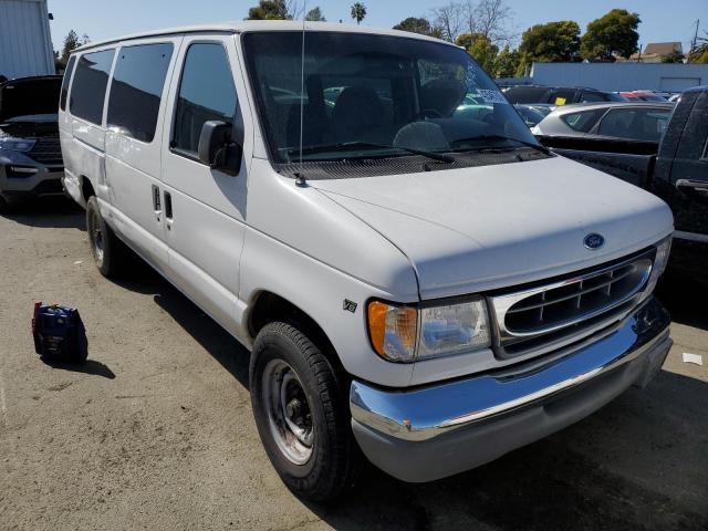 1FBSS31L81HA70639 - 2001 FORD ECONOLINE E350 SUPER DUTY WAGON WHITE photo 4