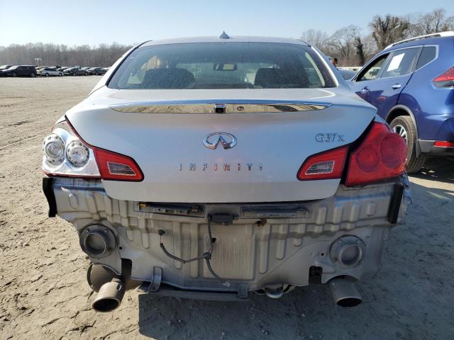 JN1CV6AR2DM769843 - 2013 INFINITI G37 SILVER photo 6