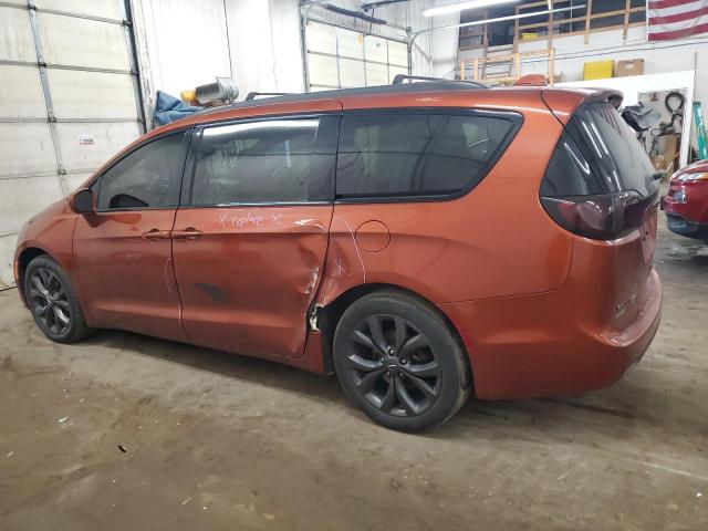 2C4RC1EG0JR168206 - 2018 CHRYSLER PACIFICA TOURING L PLUS ORANGE photo 2