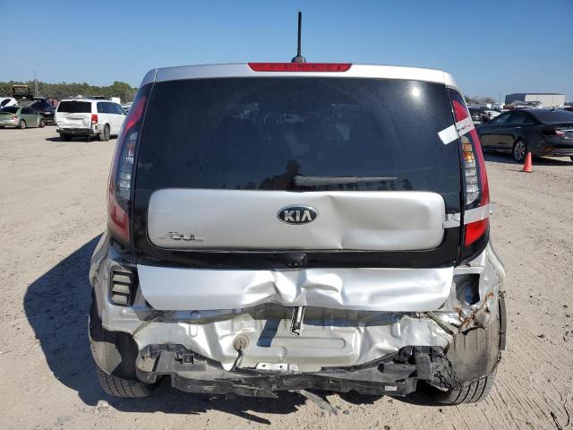 KNDJP3A50J7585151 - 2018 KIA SOUL + SILVER photo 6