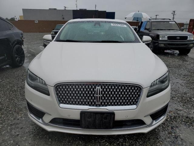 3LN6L5E97KR623880 - 2019 LINCOLN MKZ RESERVE II WHITE photo 5