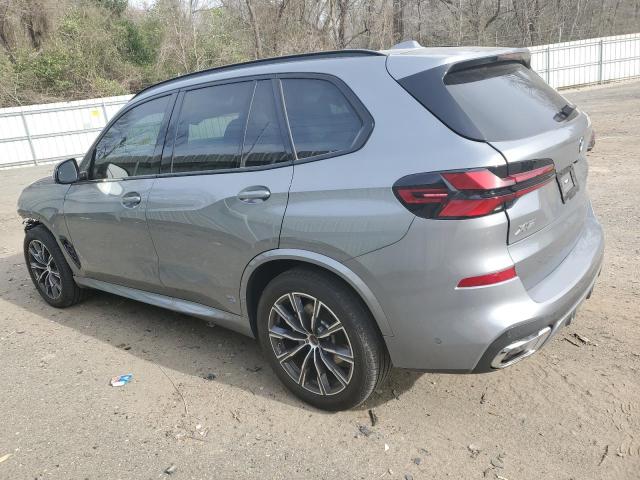 5UX23EU0XR9S32149 - 2024 BMW X5 XDRIVE40I GRAY photo 2