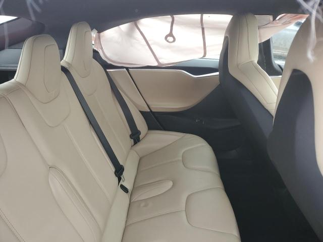 5YJSA1E26GF131404 - 2016 TESLA MODEL S GRAY photo 10