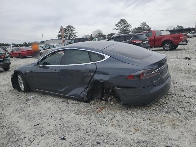 5YJSA1E26GF131404 - 2016 TESLA MODEL S GRAY photo 2