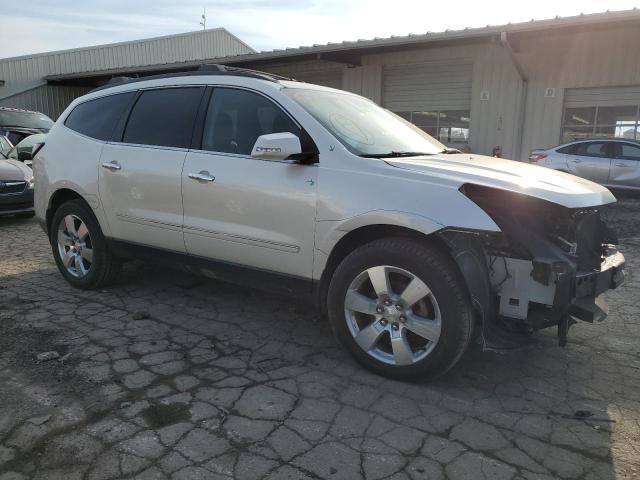 1GNKRJKD1EJ180523 - 2014 CHEVROLET TRAVERSE LTZ WHITE photo 4