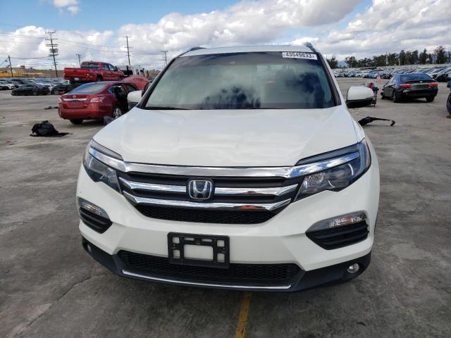 5FNYF6H98JB063468 - 2018 HONDA PILOT TOURING WHITE photo 5