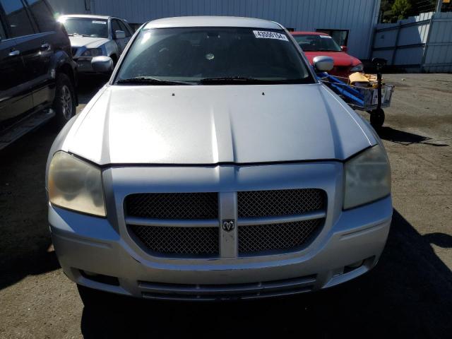 2D8GV58295H164676 - 2005 DODGE MAGNUM R/T SILVER photo 5