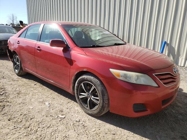 4T1BF3EK4BU173787 - 2011 TOYOTA CAMRY BASE RED photo 4