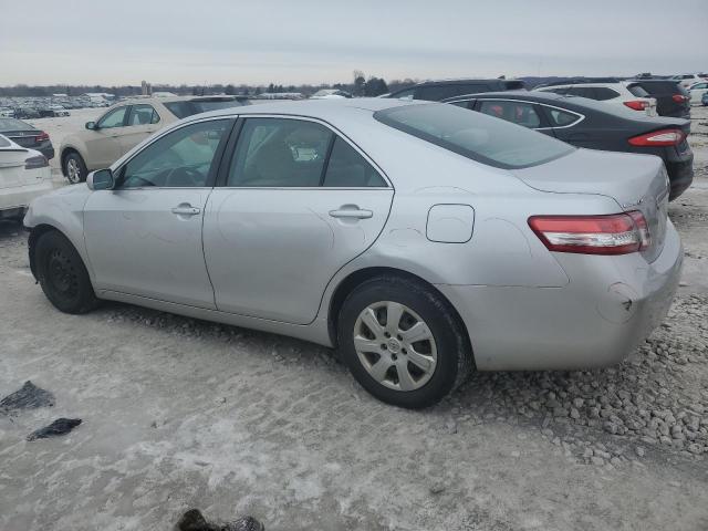 4T1BF3EK9BU128408 - 2011 TOYOTA CAMRY BASE ვერცხლისფერი ფოტო 2