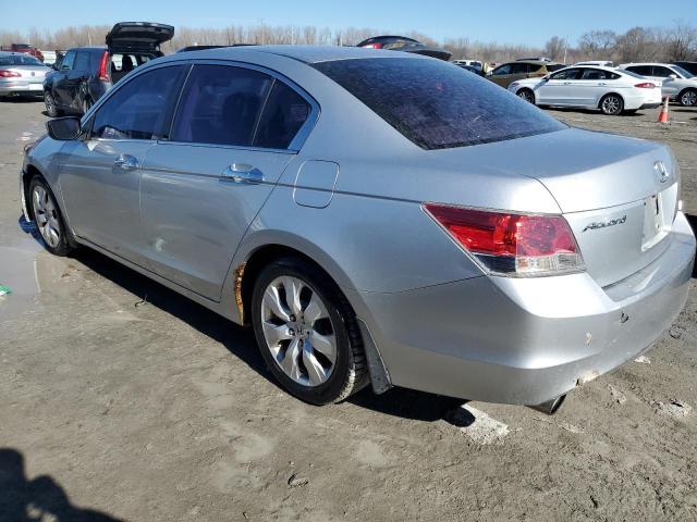 1HGCP367X8A044402 - 2008 HONDA ACCORD EX SILVER photo 2