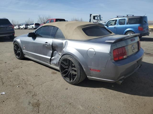 1ZVHT85H665114455 - 2006 FORD MUSTANG GT SILVER photo 2